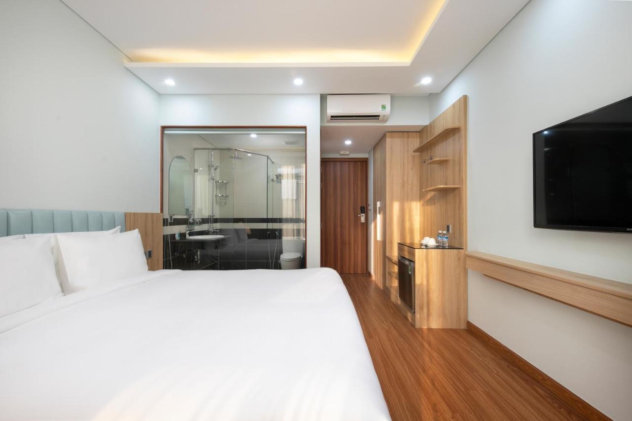 Hummer Hotel & Apartment Da Nang Beach Extérieur photo
